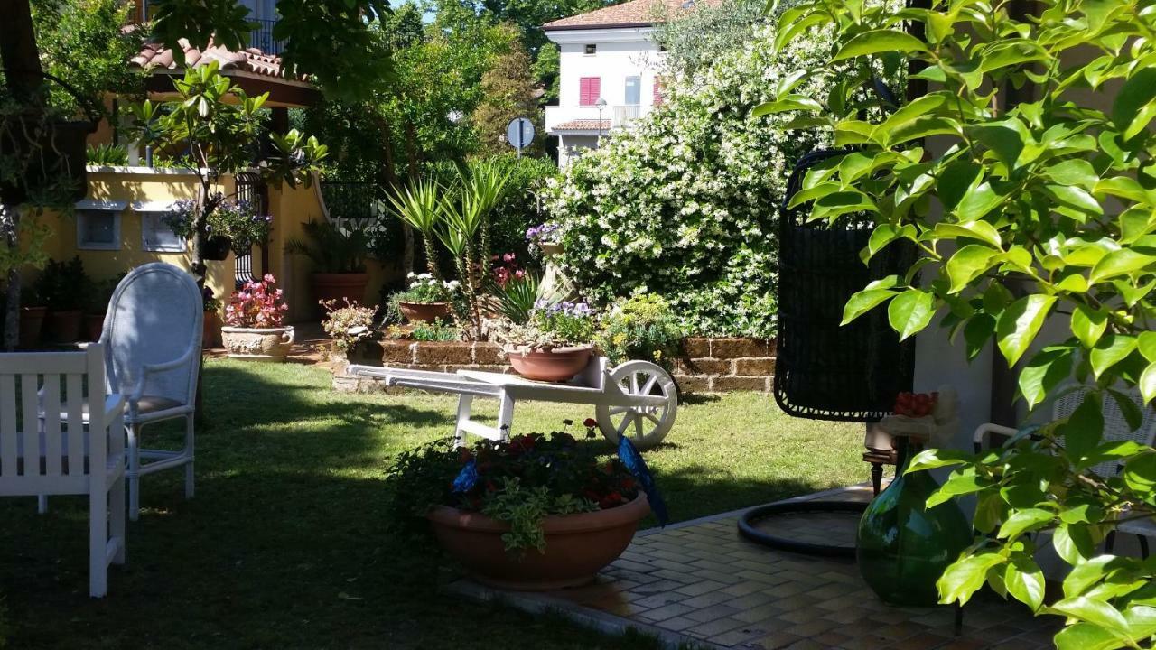 A Casa Di Gabri Bed & Breakfast San Giovanni In Marignano Exterior photo