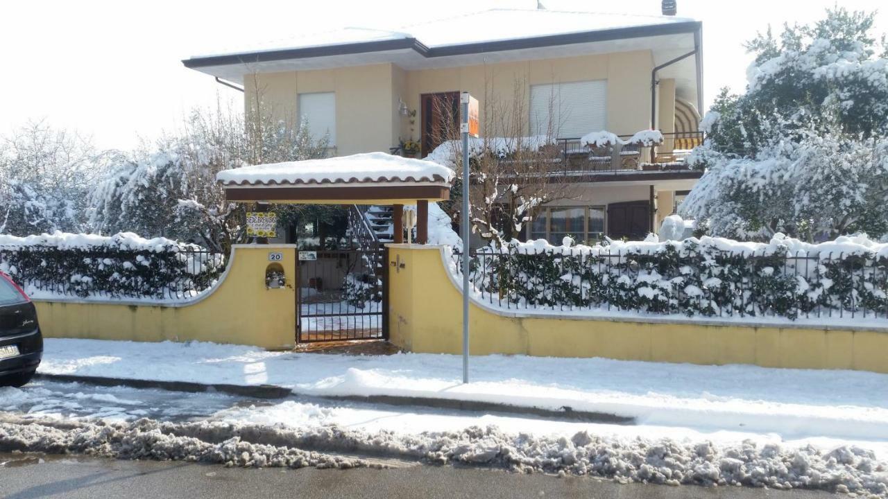 A Casa Di Gabri Bed & Breakfast San Giovanni In Marignano Exterior photo